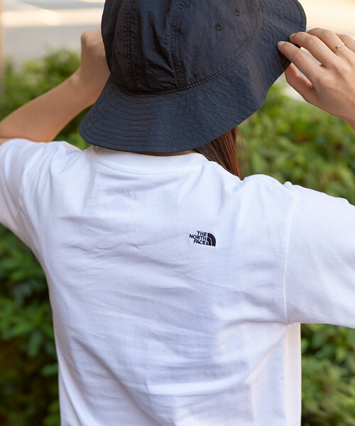 THE NORTH FACE(ザノースフェイス)の「THE NORTH FACE/ザ・ノース・フェイス S/S Flash Dry Nuptse Cotton Tee/ショートスリーブ フラッシュドライ ヌプシ コットン Tシャツ(Tシャツ/カットソー・レディース・ピンク/ホワイト/ブラック/ネイビー・LARGE/MEDIUM)」の5枚目の写真