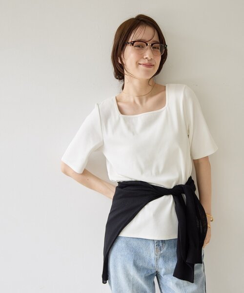 DISCOAT(ディスコート)の「【Noka】2WAYスクエアネックリブ半袖Tシャツ(Tシャツ/カットソー・レディース・オフホワイト/ブラック/ライトグレー・FREE)」の6枚目の写真