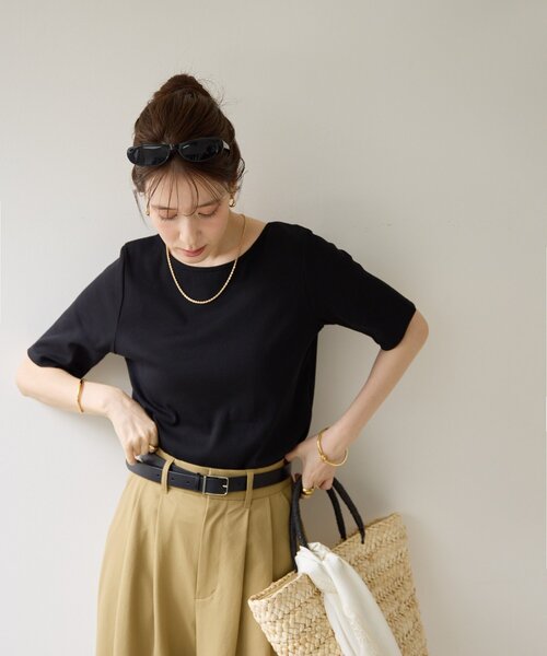 DISCOAT(ディスコート)の「【Noka】2WAYスクエアネックリブ半袖Tシャツ(Tシャツ/カットソー・レディース・オフホワイト/ブラック/ライトグレー・FREE)」の20枚目の写真