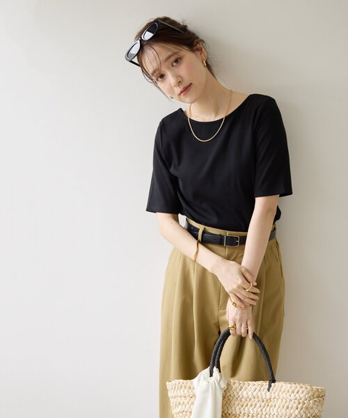 DISCOAT(ディスコート)の「【Noka】2WAYスクエアネックリブ半袖Tシャツ(Tシャツ/カットソー・レディース・オフホワイト/ブラック/ライトグレー・FREE)」の21枚目の写真