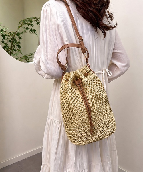 Miniministore(ミニミニストア)の「透かし編み巾着バケットバッグ かごバッグ(かごバッグ・レディース・キャメル/グリーン/ライトベージュ・FREE)」の2枚目の写真