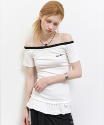 OFF-SHOULDER FRILL HALF TOP_WHITE