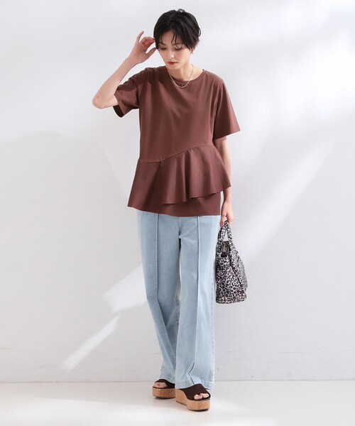 OPAQUE.CLIP（オペークドットクリップ）の「ペプラムドッキングカットソー【洗濯機OK】（Tシャツ/カットソー・レディース・ブラック/ホワイト/ダークブラウン/ライトブルー・38/40/42）」の14枚目の写真