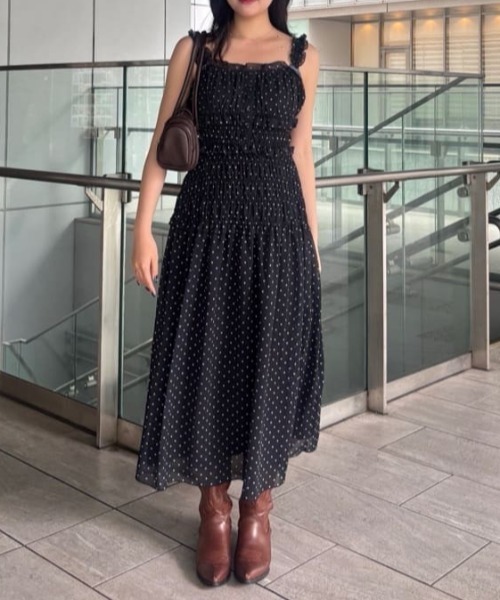 SLY(スライ)の「SHIRRING FRILL DRESS シャーリングフリルドレス 夏服 秋服(ワンピース・レディース・レッド/ブラック系その他2/ブラック・FREE)」の18枚目の写真