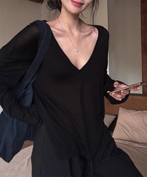 YUGA　VネックロングTシャツ