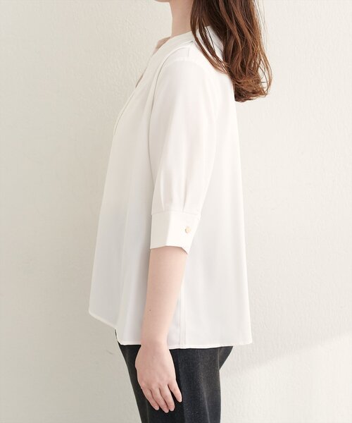 natural couture(ナチュラルクチュール)の「フロントレースVネックブラウス(シャツ/ブラウス・レディース・サックスブルー/オフホワイト/ネイビー/グレイッシュベージュ/チャコールグレー・FREE)」の11枚目の写真