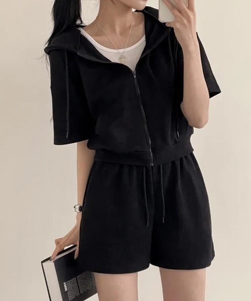 Miniministore(ミニミニストア)の「スウェットセットアップレディース半袖夏服(セットアップ・レディース・ブラック/グレー/ライトグレー・L/M)」の10枚目の写真