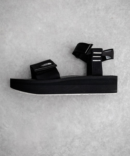 THE NORTH FACE(ザノースフェイス)の「THE NORTH FACE W SKEENA SANDAL PLATFORM オンライン限定 ワンポイントロゴボリュームソール厚底スポーツサンダル(サンダル・レディース・グレー/ブラック・25cm/24cm/23cm)」の14枚目の写真