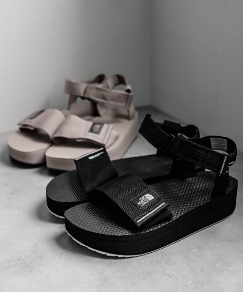 THE NORTH FACE(ザノースフェイス)の「THE NORTH FACE W SKEENA SANDAL PLATFORM オンライン限定 ワンポイントロゴボリュームソール厚底スポーツサンダル(サンダル・レディース・グレー/ブラック・25cm/24cm/23cm)」の8枚目の写真
