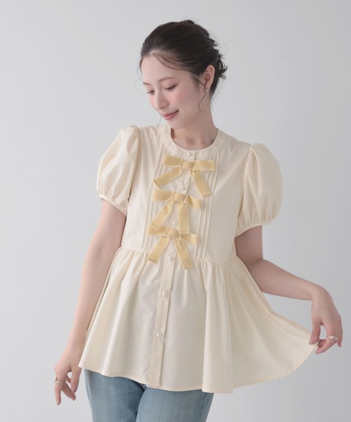 Fit more(フィットモア)の「ベロアリボンパールボタントップス(その他トップス・レディース・クリーム/ベビーピンク/ホワイト・FREE)」の3枚目の写真