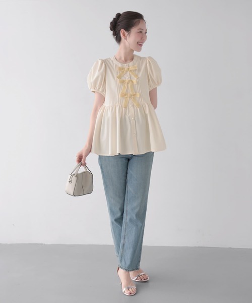 Fit more(フィットモア)の「ベロアリボンパールボタントップス(その他トップス・レディース・クリーム/ベビーピンク/ホワイト・FREE)」の5枚目の写真
