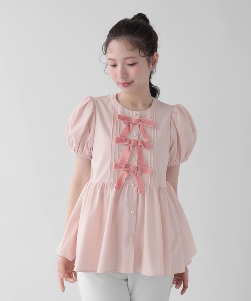 Fit more(フィットモア)の「ベロアリボンパールボタントップス(その他トップス・レディース・クリーム/ベビーピンク/ホワイト・FREE)」の8枚目の写真