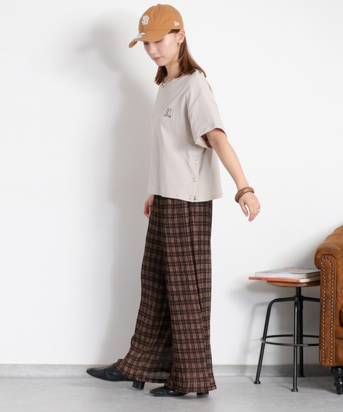 cepo(セポ)の「〈BLUEDY〉クマ刺繍ショートスリーブスリットTee(Tシャツ/カットソー・レディース・グレー/ホワイト系その他/ホワイト/ブラック・M)」の9枚目の写真