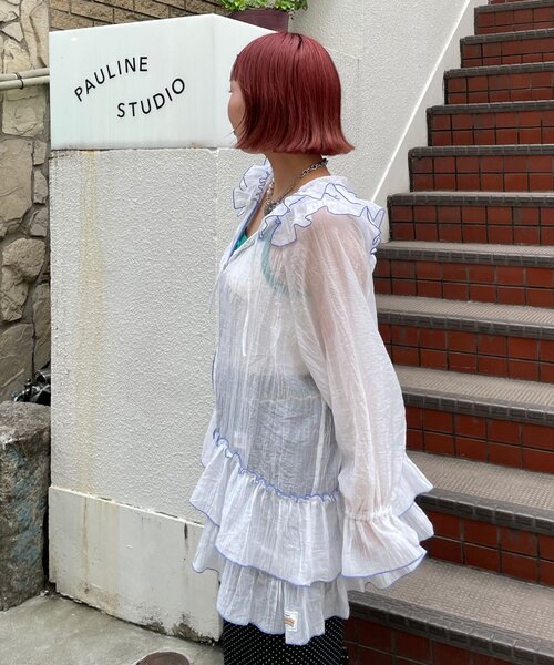 HELLO.SANFRANCISCO(ハローサンフランシスコ)の「【HELLO.SANFRANCISCO/ハローサンフランシスコ】アソート柄フリルシアーパーカー(パーカー・レディース・ホワイト/ブラック/オレンジ・ONE SIZE)」の10枚目の写真