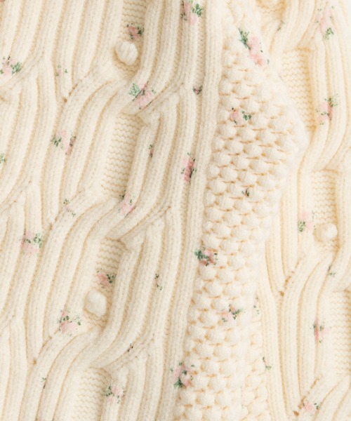 MAISON SPECIAL（メゾンスペシャル）の「【2026Autumn PRE-ORDER】Cable Flower Knit Cardigan/ケーブルフラワーニットカーデ（カーディガン/ボレロ・レディース・ブラック/グレー/ホワイト・FREE）」の19枚目の写真