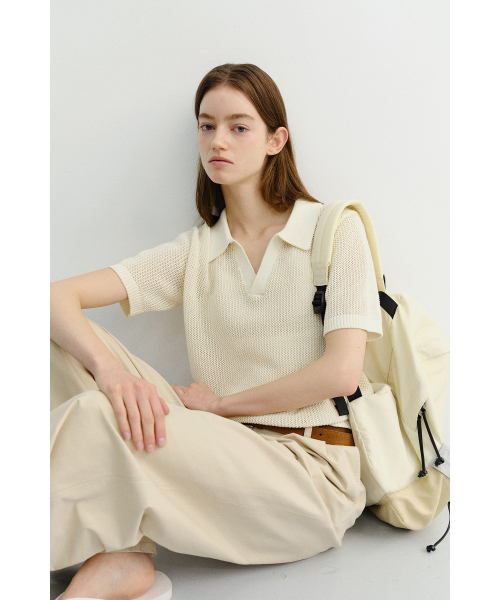 DUNST(ダンスト)の「UNISEX CHUNKY POLO KNIT_UDSW6B126_IVORY(ニット/セーター・レディース・アイボリー・X-SMALL/SMALL/MEDIUM)」の1枚目の写真