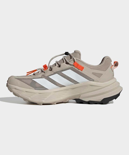 adidas（アディダス）の「テレックス フリーハイカー SL GORE-TEX ハイキング シューズ / Terrex Freehiker SL GORE-TEX Hiking Shoes / アディダス adidas（スニーカー・メンズ・ベージュ・27.0cm/27.5cm/28.5cm/28.0cm/29.0cm/24.0cm/25.0cm/24.5cm/25.5cm/26.0cm/26.5cm/23.0cm/23.5cm）」の6枚目の写真