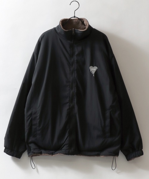 SITRY(シトリー)の「SITRY Heart Embroidery Reversible Blouson/別注 2WAY リバーシブル ナイロン×ボアフリース オーバーサイズ ハートロゴ ワンポイントラメ刺繍 ナイロンジャケット ボアフリースジャケット ブルゾン(ブルゾン・レディース・グレイッシュベージュ/ネイビー/ブラック/ベージュ系その他/ブラック系その他/ブルー系その他・XL/L/M)」の7枚目の写真