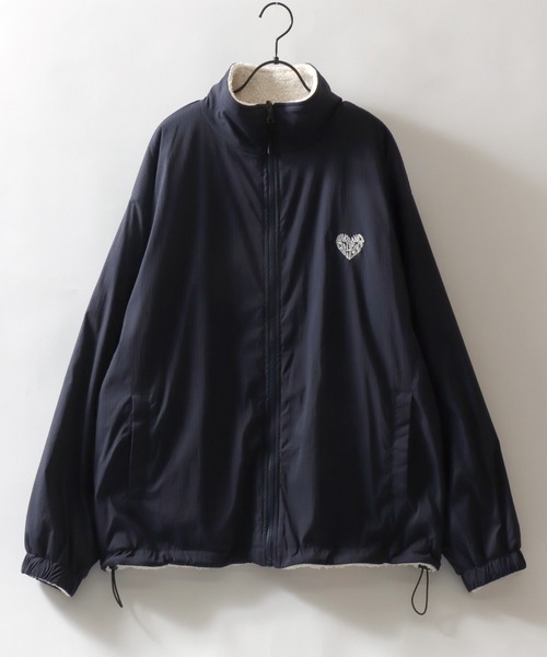 SITRY(シトリー)の「SITRY Heart Embroidery Reversible Blouson/別注 2WAY リバーシブル ナイロン×ボアフリース オーバーサイズ ハートロゴ ワンポイントラメ刺繍 ナイロンジャケット ボアフリースジャケット ブルゾン(ブルゾン・レディース・グレイッシュベージュ/ネイビー/ブラック/ベージュ系その他/ブラック系その他/ブルー系その他・XL/L/M)」の17枚目の写真