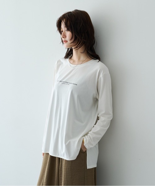 YECCA VECCA（イェッカヴェッカ）の「ラウンドヘム長袖ロゴTee（Tシャツ/カットソー・レディース・ブラック/オフホワイト・FREE）」の2枚目の写真