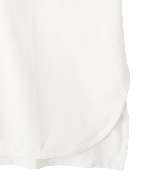 YECCA VECCA（イェッカヴェッカ）の「ラウンドヘム長袖ロゴTee（Tシャツ/カットソー・レディース・ブラック/オフホワイト・FREE）」の10枚目の写真