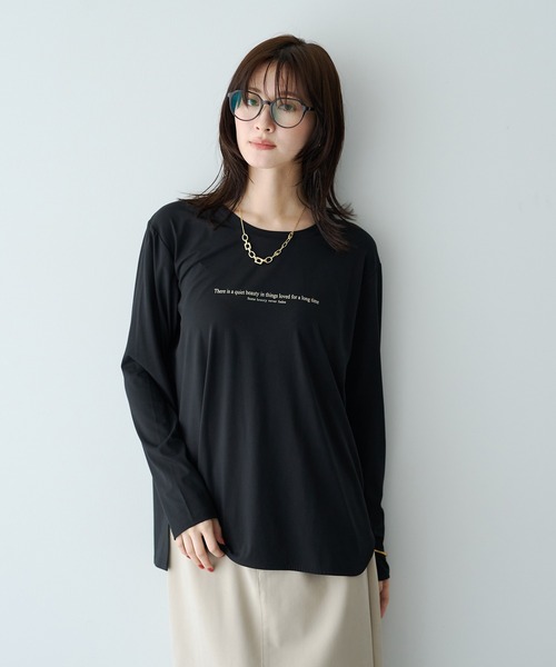 YECCA VECCA（イェッカヴェッカ）の「ラウンドヘム長袖ロゴTee（Tシャツ/カットソー・レディース・ブラック/オフホワイト・FREE）」の20枚目の写真