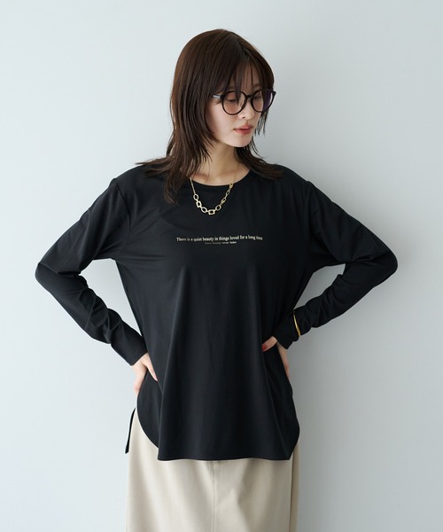 YECCA VECCA（イェッカヴェッカ）の「ラウンドヘム長袖ロゴTee（Tシャツ/カットソー・レディース・ブラック/オフホワイト・FREE）」の21枚目の写真