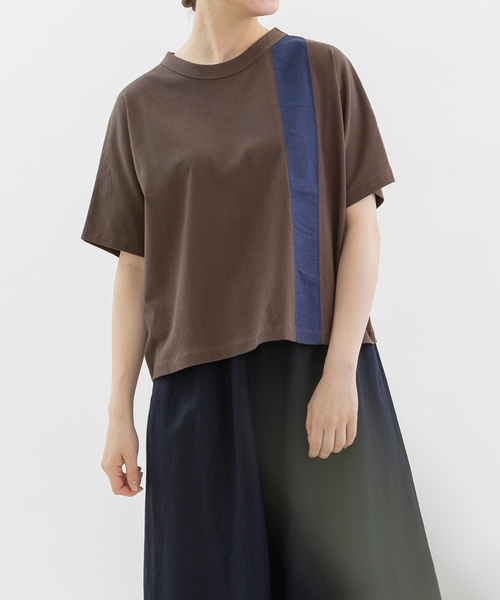 nop de nod(ノップドゥノッド)の「Cloche布帛ラインTシャツ(Tシャツ/カットソー・レディース・ブラウン/キナリ/ブラック/オフホワイト・M)」の13枚目の写真