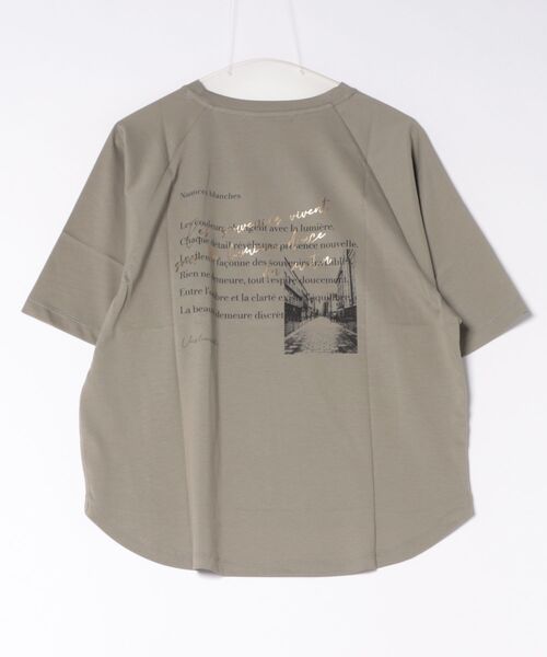 Gready Brilliant(グレディブリリアン)の「バックフォトラグラン7分袖(Tシャツ/カットソー・レディース・カーキ/オフホワイト・FREE)」の3枚目の写真