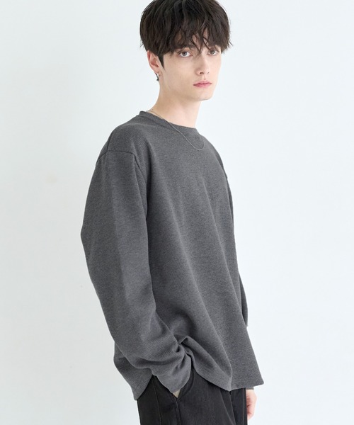 ASTRONOMY（アストロノミー）の「ワッフルヘンリーネック＆クルーネック長袖カットソー（Tシャツ/カットソー・メンズ・ブラック系2/グレー系1/ブラック系1/グレー系2・L/S/M/XL）」の20枚目の写真