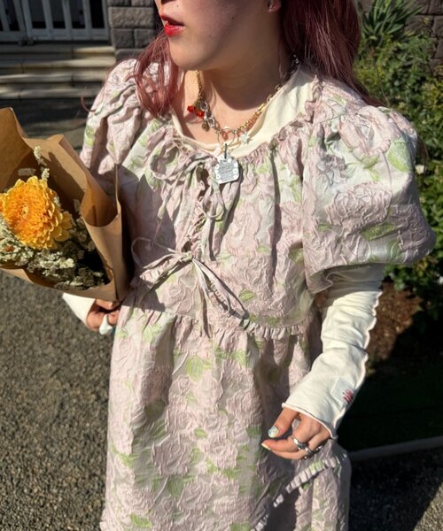 w closet（ダブルクローゼット）の「Am ジャガードリボンボレロ（シャツ/ブラウス・レディース・イエロー/ブラック/ピンク・FREE）」の3枚目の写真