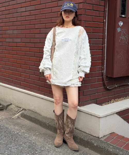 w closet(ダブルクローゼット)の「レースメロウスウェット(スウェット・レディース・グレー/イエロー/アイボリー/ネイビー・FREE)」の22枚目の写真