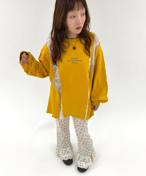 w closet(ダブルクローゼット)の「レースメロウスウェット(スウェット・レディース・グレー/イエロー/アイボリー/ネイビー・FREE)」の11枚目の写真