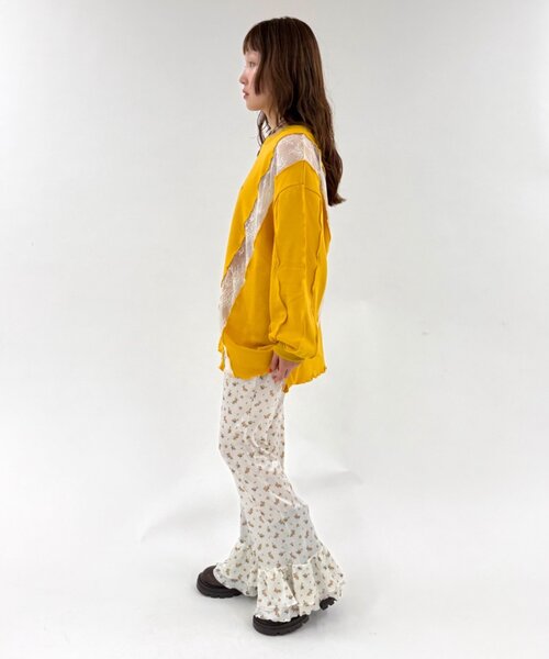 w closet(ダブルクローゼット)の「レースメロウスウェット(スウェット・レディース・グレー/イエロー/アイボリー/ネイビー・FREE)」の15枚目の写真