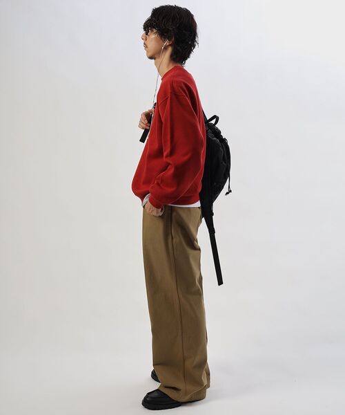FFEIN(フェイン)の「【FFEIN(フェイン)】ヘビーウエイトタイポグラフィーロゴスウェット / スウェット クルーネック タイポグラフィーロゴ 裏起毛 ユニセックス(スウェット・メンズ・ホワイト/アッシュグレー/ダークネイビー/バーガンディー/ダークブラウン・LARGE/MEDIUM/SMALL)」の16枚目の写真