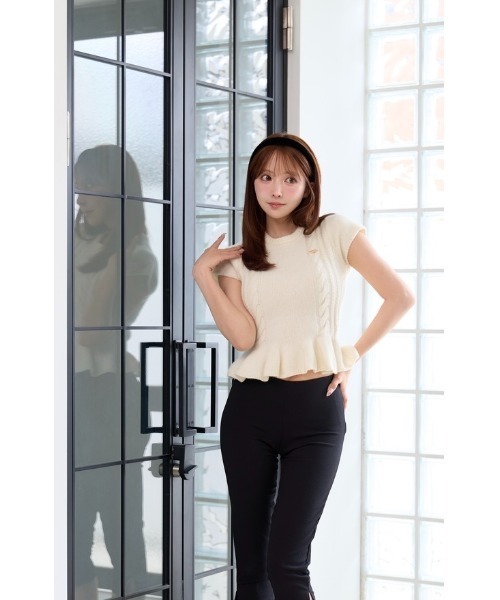 MISTREASS（ミストレアス）の「Wool Cable Peplum Knit（ニット/セーター・レディース・ピンク/ホワイト・FREE）」の5枚目の写真