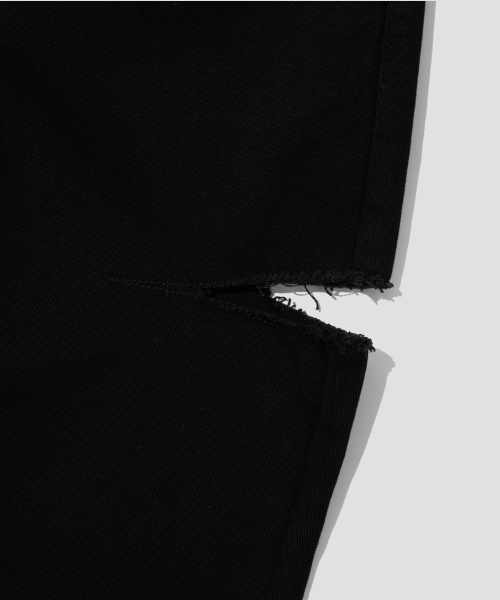 Verdnt(バーダント)の「ダメージ加工フレアデニムパンツ(ブラック)(デニムパンツ・レディース・その他・SMALL/MEDIUM)」の8枚目の写真