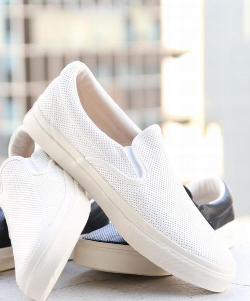 coen(コーエン)の「パンチングスニーカー(スニーカー・メンズ・ホワイト/ブラック・LARGE/MEDIUM/SMALL)」の1枚目の写真