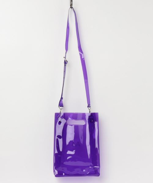 NaNa-NaNa(ナナナナ)の「【PULP】NANA-NANA / ナナ-ナナ A4 BAG(ショルダーバッグ・メンズ・パープル/その他・FREE)」の3枚目の写真