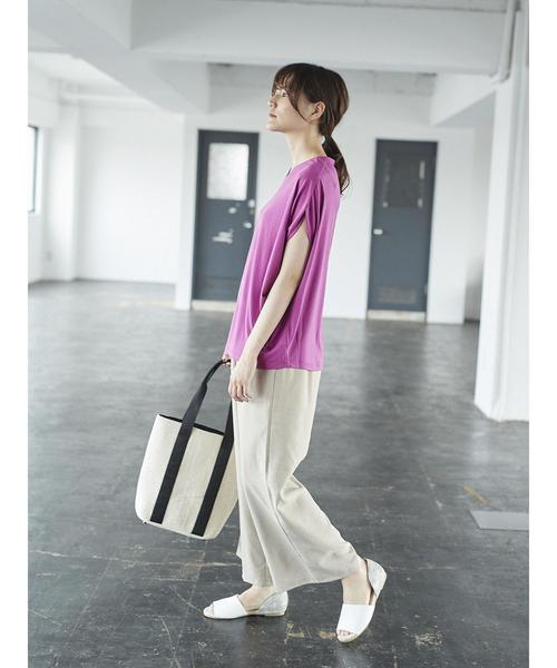 AMERICAN HOLIC（アメリカンホリック）の「・脇タックVネックカットプルオーバー（Tシャツ/カットソー・レディース・オフホワイト/カーキ/ブルー/モカ/ピンク系その他2/グレー系その他/ブラック/マスタード・FREE）」の19枚目の写真