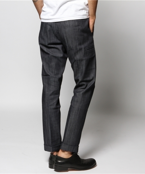 AKM（エイケイエム）の「denim croped slucks stretch denim（デニムパンツ・メンズ・ホワイト/インディゴブルー・MEDIUM/SMALL/X-LARGE/LARGE）」の4枚目の写真