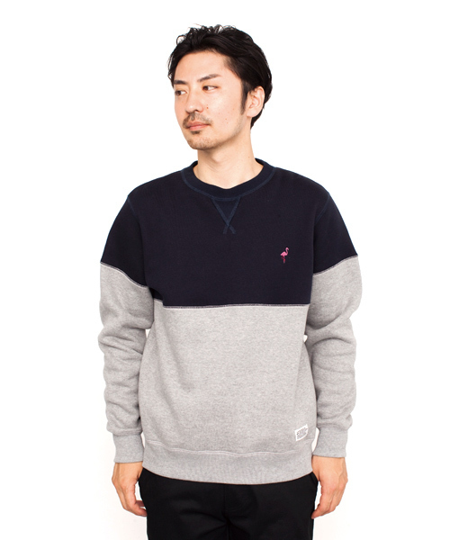 SILAS（サイラス）の「BICOLOR CREW SWEAT（スウェット・メンズ・チャコールグレー/ネイビー・1/3/2）」の2枚目の写真