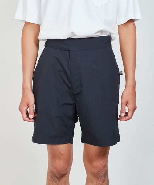 MAGIC NUMBER(マジック ナンバー)の「【MAGIC NUMBER】NYLON GURKHA SHORTS(その他パンツ・メンズ・ブラック/オリーブ・32/30/28)」の3枚目の写真