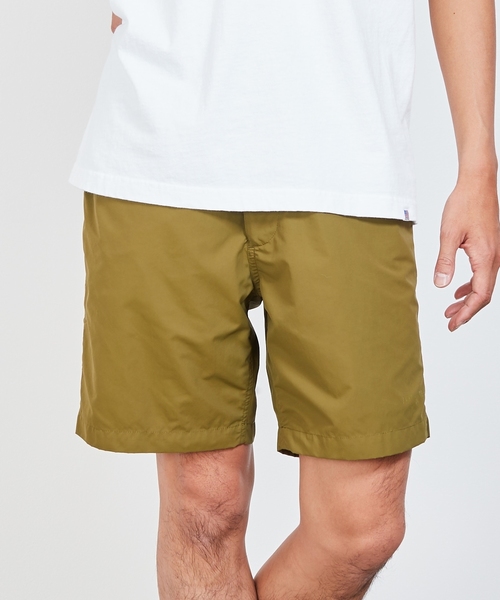 MAGIC NUMBER(マジック ナンバー)の「【MAGIC NUMBER】NYLON GURKHA SHORTS(その他パンツ・メンズ・ブラック/オリーブ・32/30/28)」の19枚目の写真