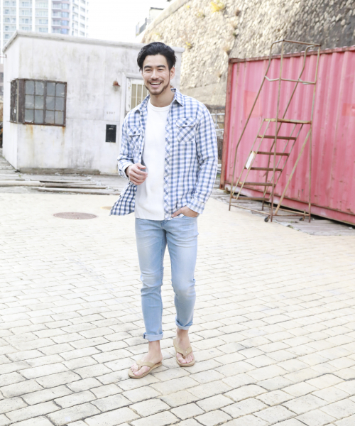 BAYFLOW(ベイフロー)の「インディゴガーゼチェックシャツ(シャツ/ブラウス・メンズ・ブルー/レッド・SMALL/MEDIUM/LARGE)」の4枚目の写真
