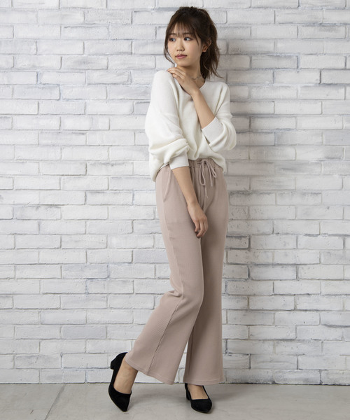 WEGO（ウィゴー）の「WEGO/フレアリブパンツ（その他パンツ・レディース・ブラック/ベージュ/アイボリー/ライトブラウン/杢グレー/オレンジ・FREE）」の22枚目の写真