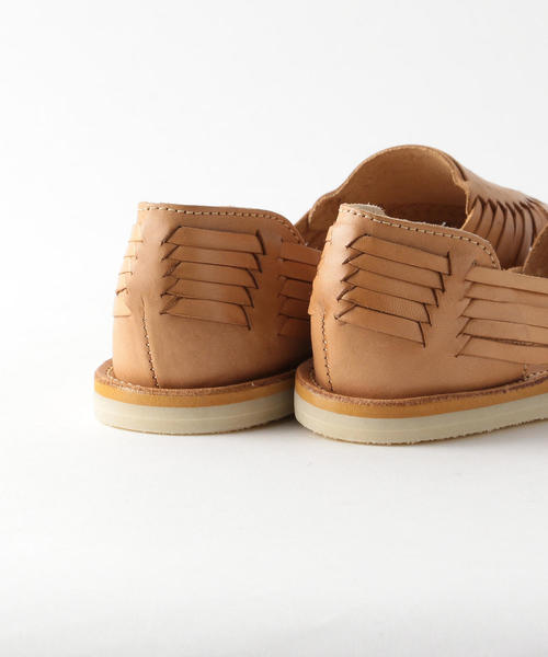 CHAMULA（チャムラ）の「＜CHAMULA×Steven Alan＞LEATHER BRASILIA SANDAL EXCLUSIVE/サンダル（サンダル・レディース・ベージュ/ブラック・7/7h/6h/6/8）」の4枚目の写真