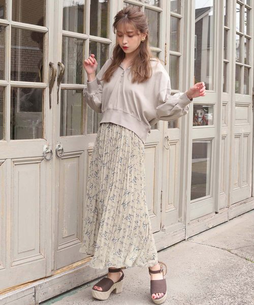 one after another NICE CLAUP（ワンアフターアナザーナイスクラップ）の「リングジップパーカー（パーカー・レディース・オフホワイト/スミクロ/ベージュ/カーキ・FREE）」の8枚目の写真