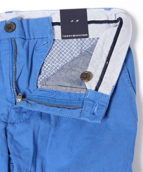 TOMMY HILFIGER（トミーヒルフィガー）の「AS MERCER CHINO BOSTON TWILL（チノパンツ・メンズ・ホワイト/オレンジ/レッド/ピンク/イエロー/ネイビー/ブルー系その他/ターコイズブルー/グリーン/ベージュ/ライトベージュ・32inch/30inch/38inch/34inch/36inch）」の13枚目の写真