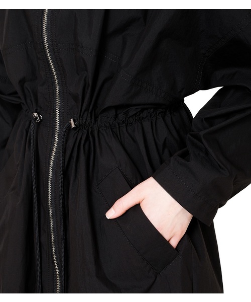 LE CIEL BLEU（ルシェルブルー）の「Track Dress（ワンピース・レディース・ブラック/ベージュ・36）」の12枚目の写真